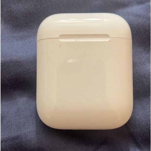 Apple headphones 1st generation